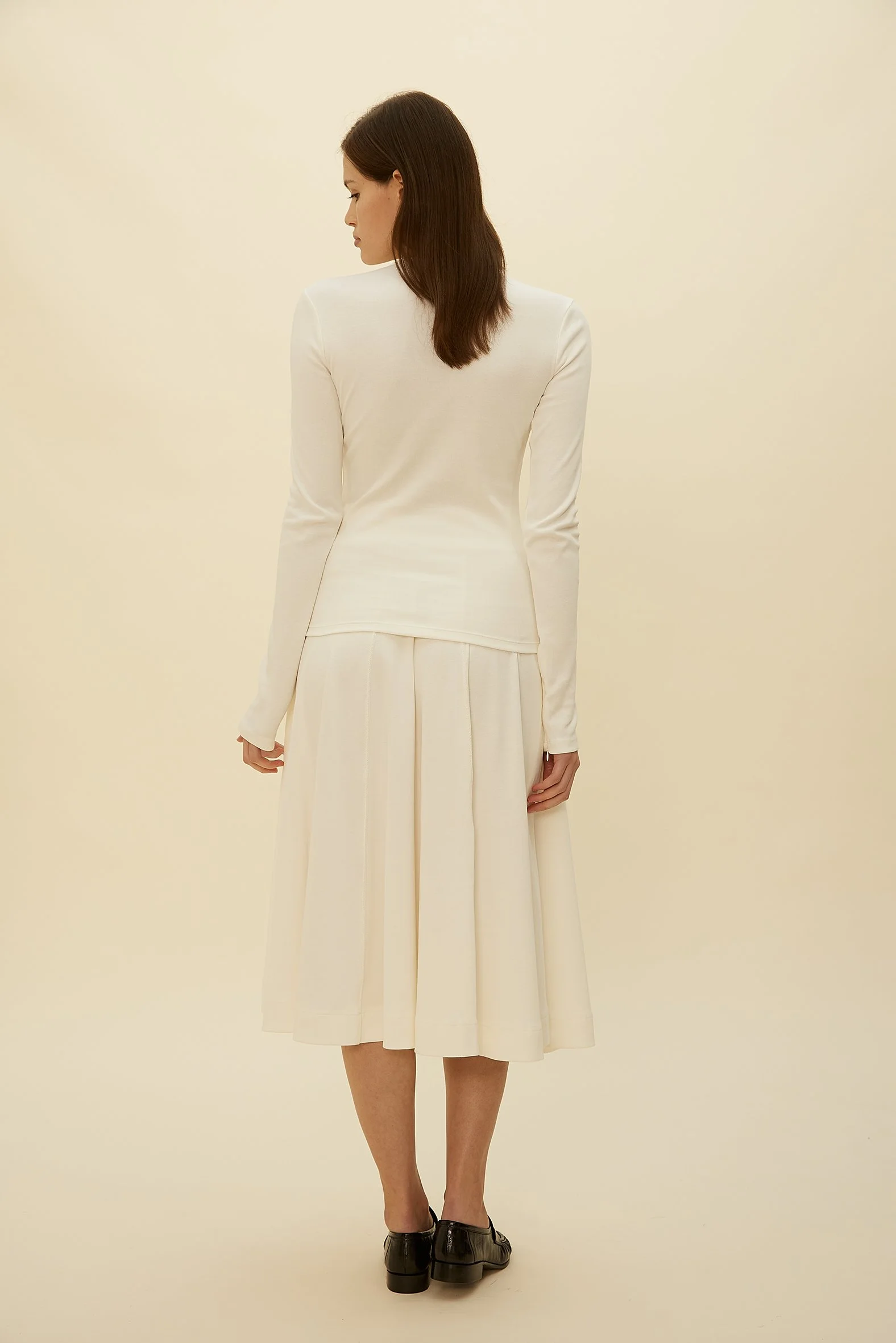 REFINE - The Steffi Skirt in Ivory — REFINE